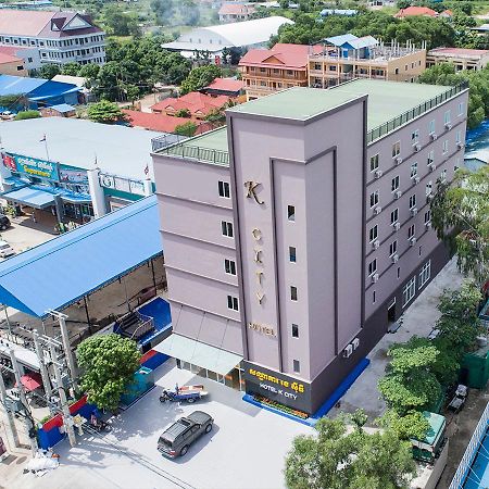 K City Hotel Phnom Penh Zewnętrze zdjęcie