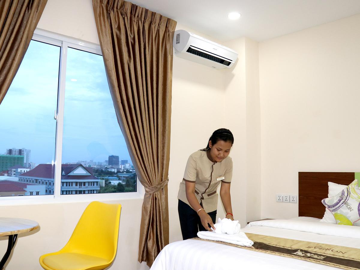 K City Hotel Phnom Penh Zewnętrze zdjęcie